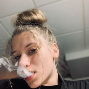 Meet your Posher, Shelby